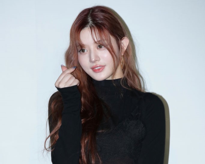 ミンジュ（ILLIT） ［민주］ | 俳優・アーティスト | Kboard(Kボード)