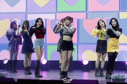 TWICE 