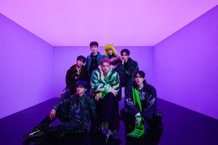 ALL(H)OURS ［올아워즈］
