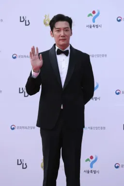 チェ・ジニョク 