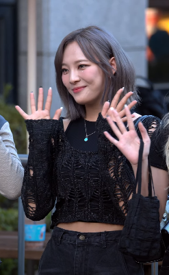 ムンスア（Billlie） ［문수아］ | 俳優・アーティスト | Kboard(Kボード)