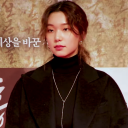 イ・ホジョン ［이호정］