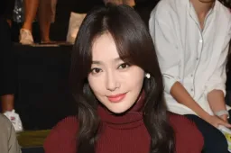 【無料BS日本初放送】チン・ラン×ドン・ジアジア主演ドラマ『華麗なる転身～妻たちの逆襲～』スカッと爽快な復讐劇が6月15日(日)BS12 トゥエルビで放送スタート！