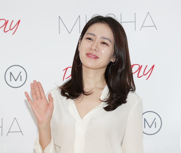 韓国女優支持率No.1！ソン・イェジンの歴代彼氏まとめ！プロフィールも大公開！