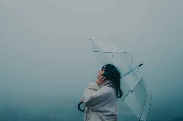 梅雨におすすめ！雨のシーンが印象的な韓国ドラマ＆映画6選