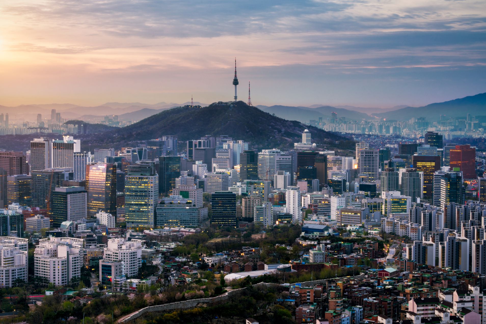 あなたの好きな街は？みんなが選ぶ  韓国旅行で絶対行きたいソウルの観光地ベスト10｜ソウルの人気スポットを解説（Kboardランキング）
